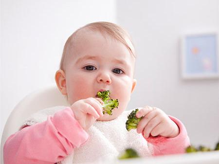 給寶寶補(bǔ)鐵要注意這些問題！