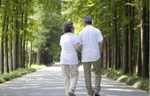 炎炎夏日，老年人補(bǔ)鈣正當(dāng)時(shí)！